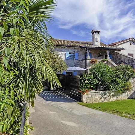 Holiday home Erisa In Trosti